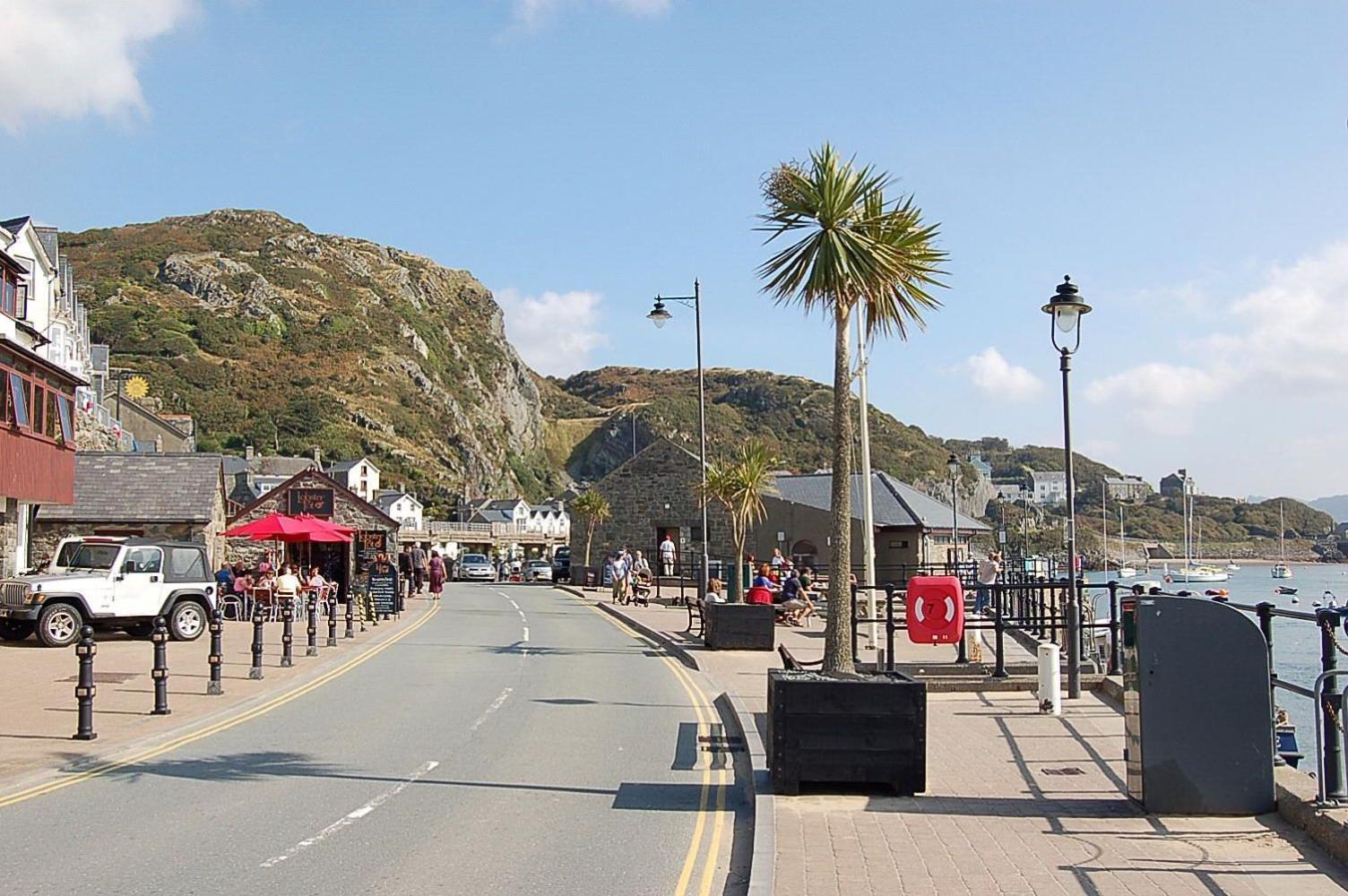 Beach Vista Apartment Three In Barmouth Buitenkant foto