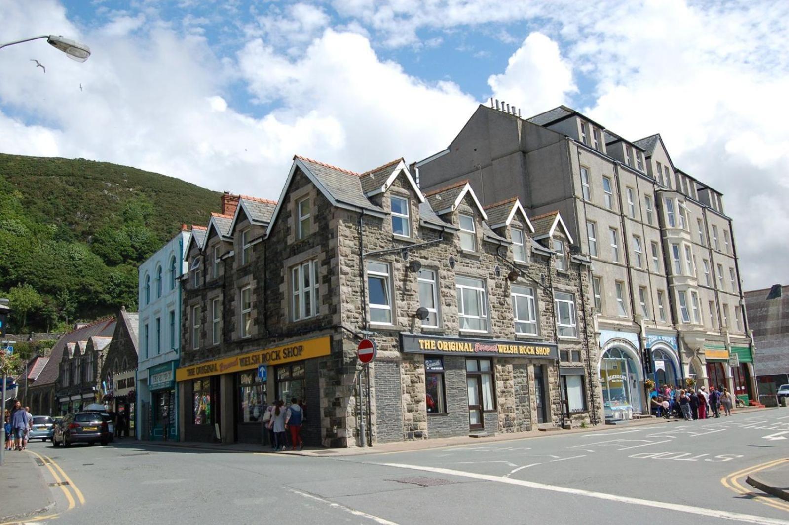 Beach Vista Apartment Three In Barmouth Buitenkant foto
